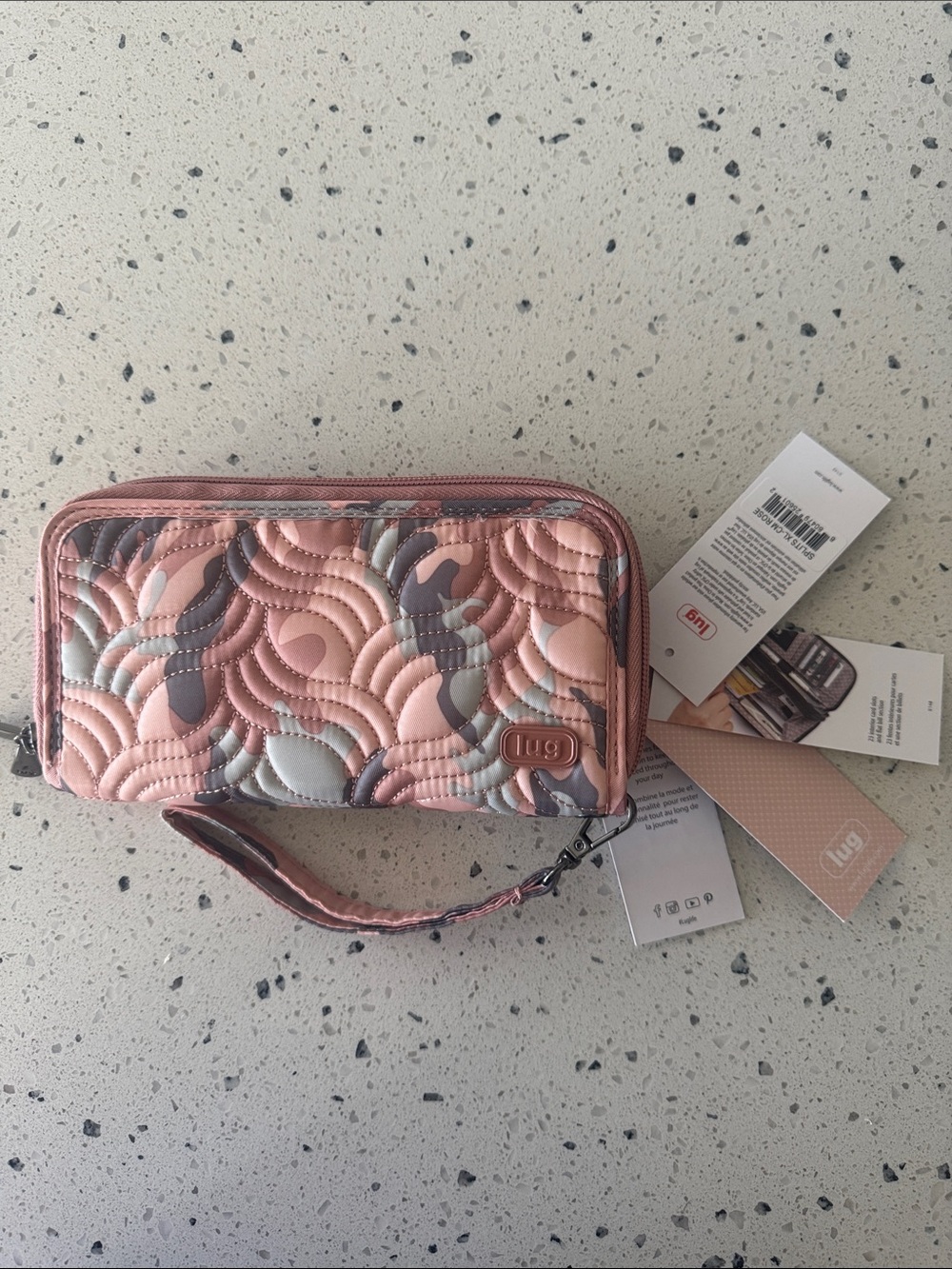 Lug Splits XL Camo Rose Wristlet Wallet RFID Casual Travel Zip Closure NWT